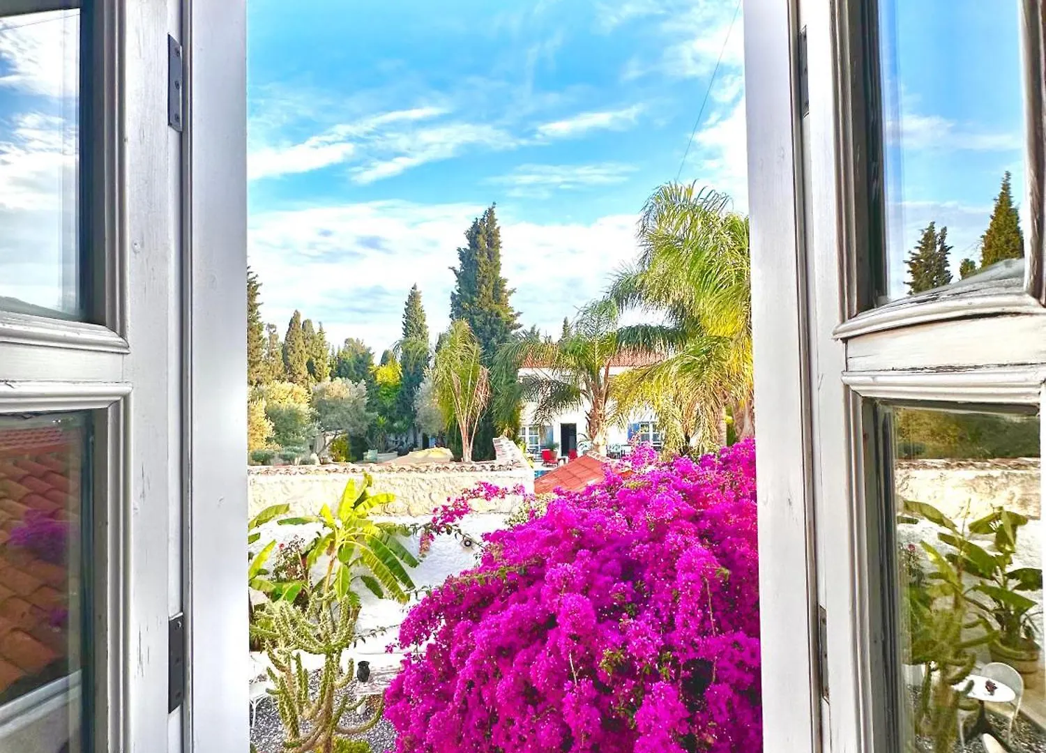 Leonidas Hotel Cesme