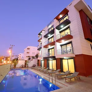  Hotel Saatlı