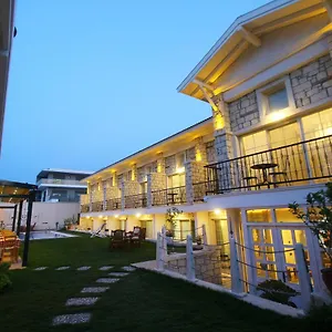 Duman Boutique Çeşme
